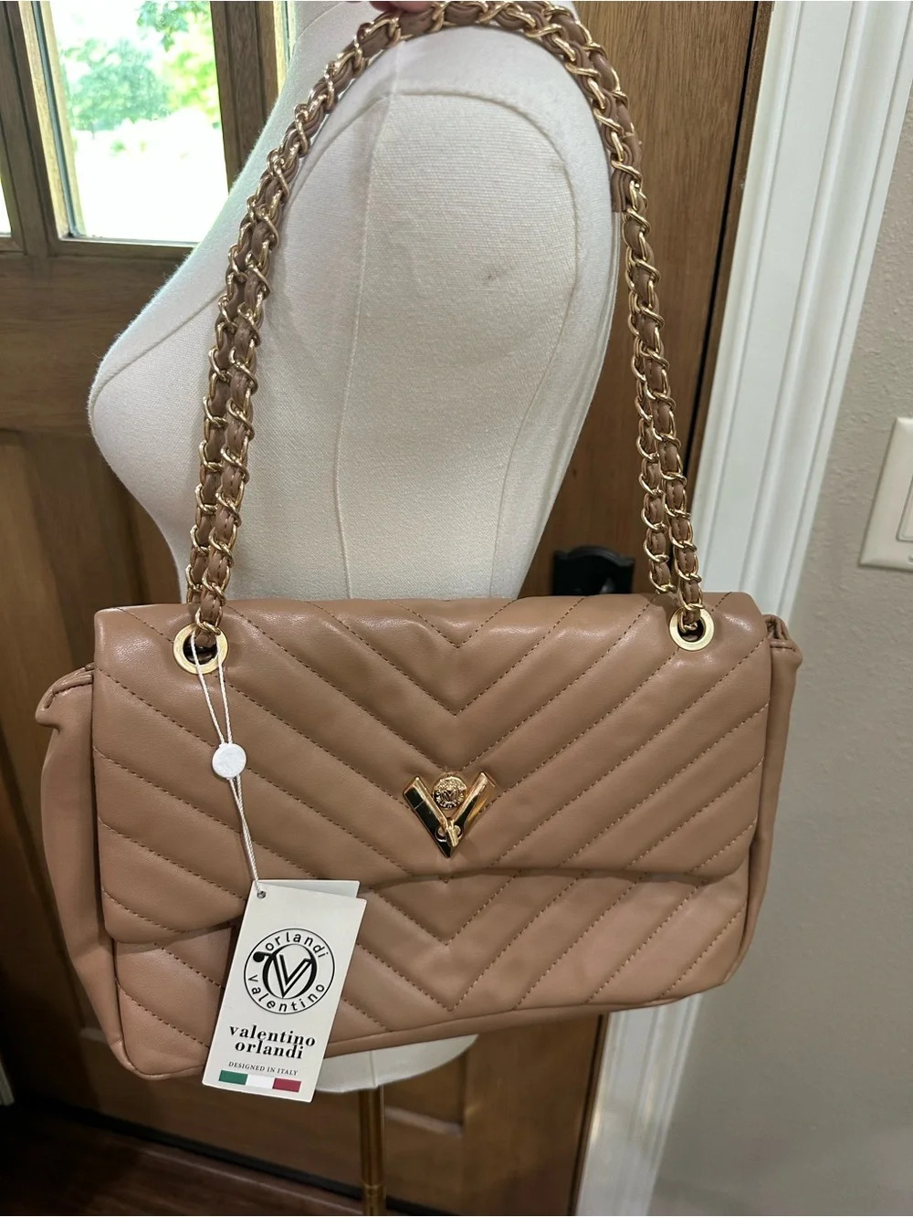 NWT Valentino Orlandi V-3009 Quilted Chain Shoulder Bag Taupe MSRP $320 - Picture 4 of 9